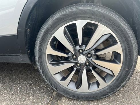Certified 2022 Buick Encore Preferred w/ Safety Package AWD/4WD image 17