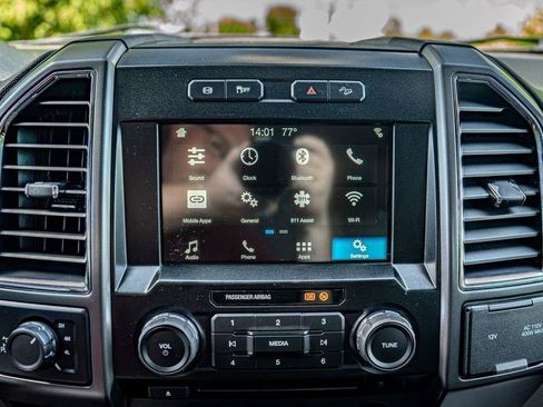 Used 2017 Ford F250 XLT w/ XLT Value Package AWD/4WD image 27