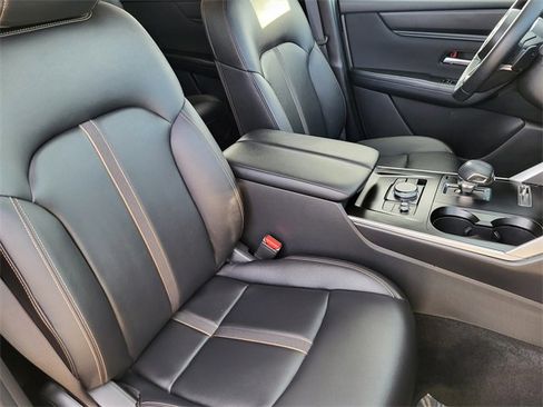 Certified 2025 MAZDA CX-90 3.3 Turbo w/ Select Package image 16