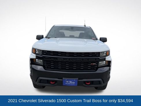 Used 2021 Chevrolet Silverado 1500 Custom Trail Boss AWD/4WD image 2