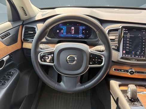 Used 2023 Volvo XC90 B6 Plus w/ Protection Package Premier AWD/4WD image 25