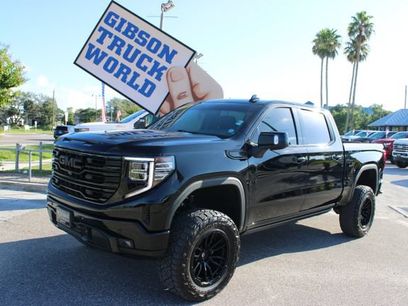 Used 2024 GMC Sierra 1500 SLT w/ SLT Premium Plus Package