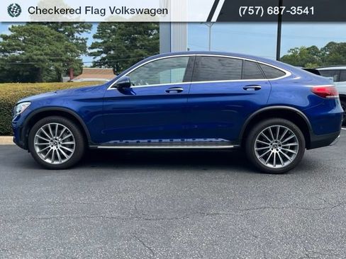 Used 2021 Mercedes-Benz GLC 300 4MATIC Coupe image 4