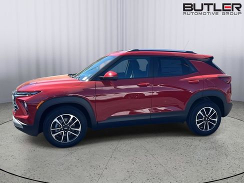 New 2026 Chevrolet TrailBlazer LT w/ Driver Confidence Package image 3