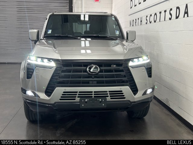 Used 2026 Lexus GX 550 w/ Accessory Package (2T) AWD/4WD image 5