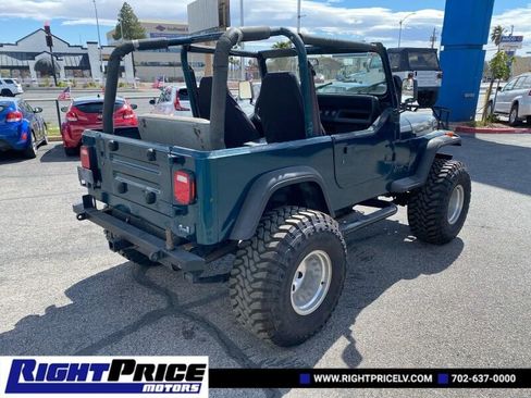 Used 1995 Jeep Wrangler S image 5