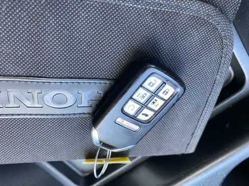 Used 2019 Honda Odyssey Touring image 21