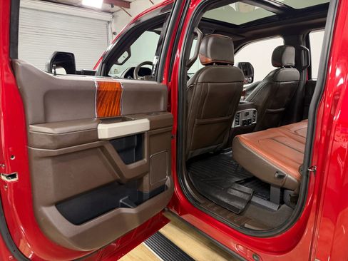 Used 2020 Ford F250 King Ranch w/ King Ranch Ultimate Package AWD/4WD image 15