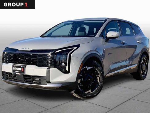 Certified 2026 Kia Sportage EX image 1