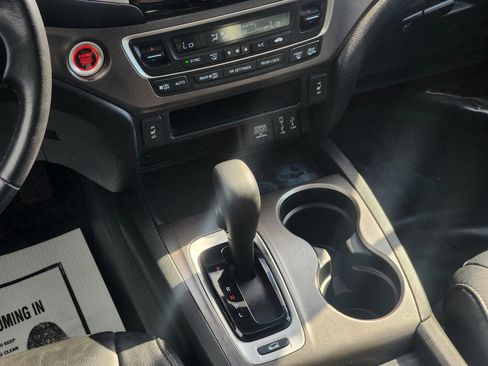 Used 2017 Honda Pilot EX-L image 14