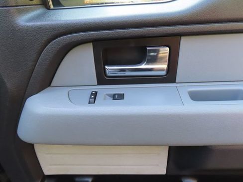 Used 2014 Ford F150 XLT w/ Equipment Group 302A Luxury AWD/4WD image 38