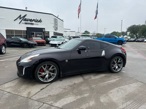 Used 2014 Nissan 370Z Touring w/ Sport Package image 1