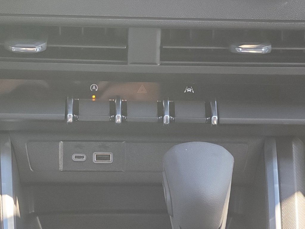 New 2026 Chevrolet Colorado Trail Boss AWD/4WD image 13