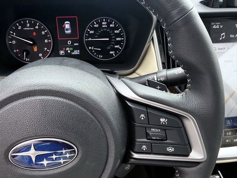 Certified 2025 Subaru Legacy Limited image 17