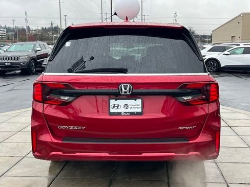 Used 2025 Honda Odyssey Sport-L image 8