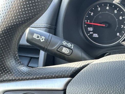 Used 2022 GMC Terrain SLE w/ Driver Convenience Package image 24