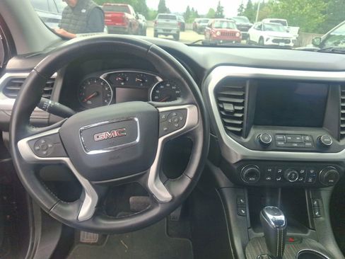 Used 2019 GMC Acadia SLT w/ Black Edition AWD/4WD image 12