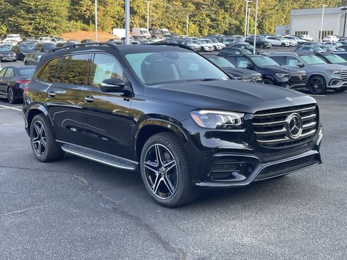New 2026 Mercedes-Benz GLS 450 4MATIC image 4