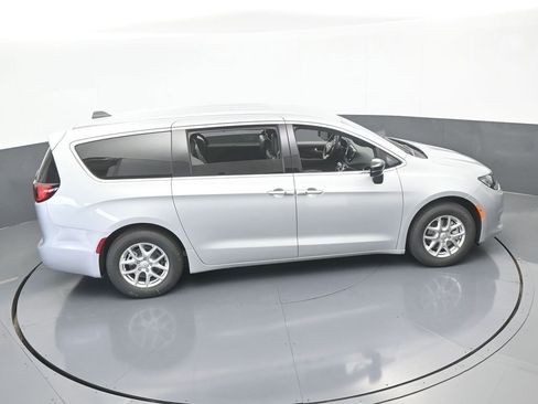 New 2026 Chrysler Voyager LX image 49