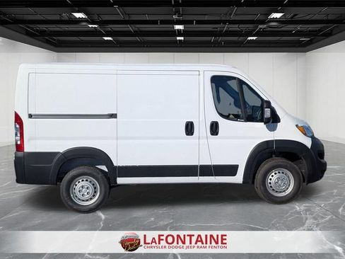 New 2026 RAM ProMaster 1500 w/ Convenience Group FWD image 7