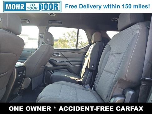 Used 2023 Chevrolet Traverse LT image 38