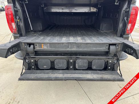 Used 2019 GMC Sierra 1500 Denali w/ Technology Package image 6