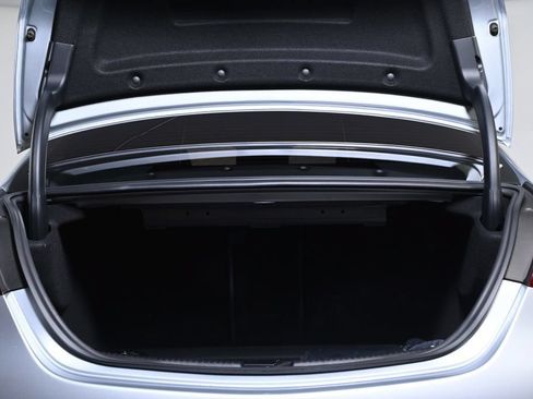 Used 2024 Mercedes-Benz C 300 Sedan image 21