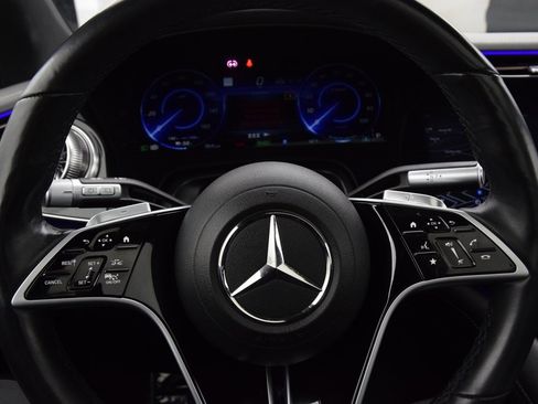 Certified 2023 Mercedes-Benz EQS 580 4MATIC SUV image 23