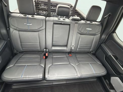 Used 2026 Ford F450 Platinum image 19