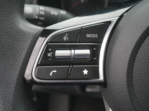 Used 2024 Kia Forte LXS FWD image 25