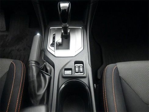 Used 2021 Subaru Crosstrek 2.0i Premium w/ Moonroof Package image 14