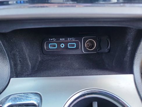 Used 2019 Jeep Grand Cherokee Limited w/ Luxury Group II RWD image 12