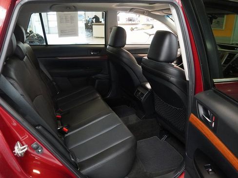 Used 2014 Subaru Outback 2.5i Limited w/ Moonroof Package image 21