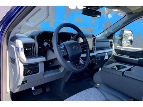 New 2026 Ford F250 XLT w/ XLT Premium Package AWD/4WD image 21