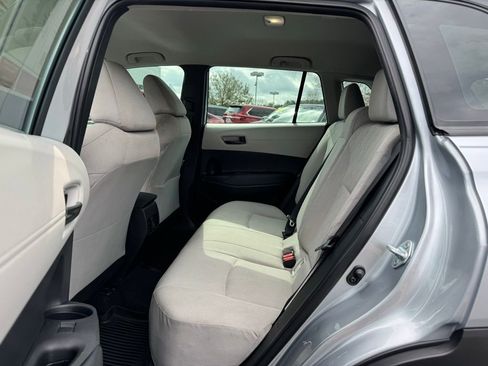 Used 2024 Toyota Corolla Cross L image 14