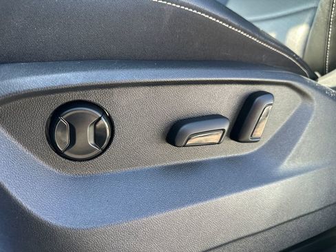 Used 2022 Volkswagen Atlas SE AWD/4WD image 9