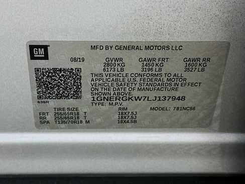 Used 2020 Chevrolet Traverse LT FWD image 28
