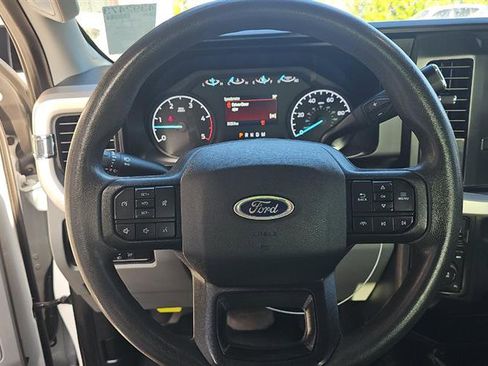 Used 2023 Ford F350 XL AWD/4WD image 5