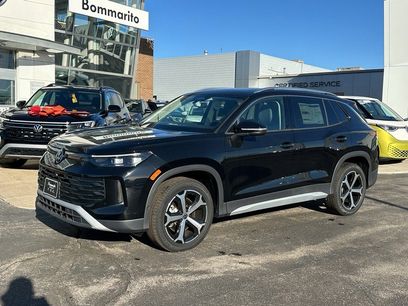 New 2025 Volkswagen Tiguan SE