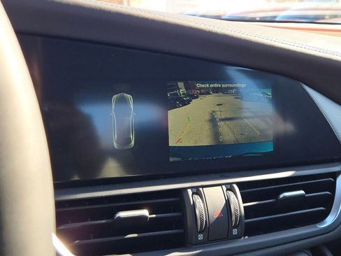 New 2025 Alfa Romeo Giulia AWD image 28