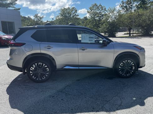 New 2026 Nissan Rogue Platinum AWD/4WD image 7