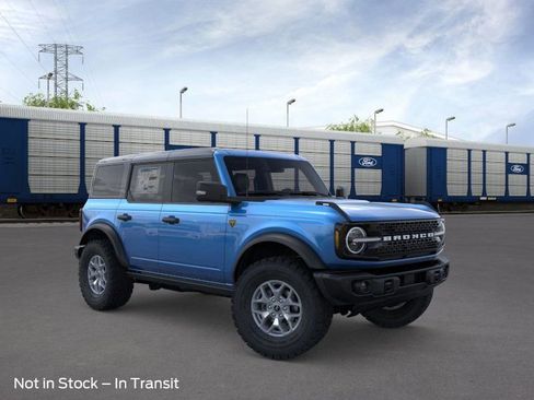 New 2025 Ford Bronco Badlands image 7