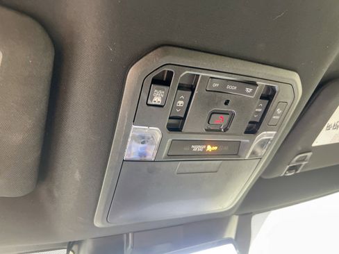 Used 2023 Toyota Tundra Capstone AWD/4WD image 22