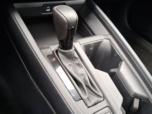 Certified 2023 Honda Accord EX image 13