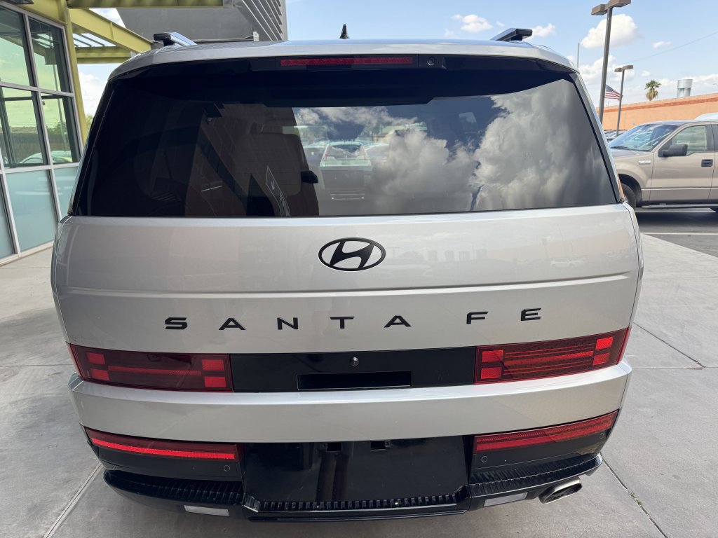 Used 2024 Hyundai Santa Fe Calligraphy FWD image 13