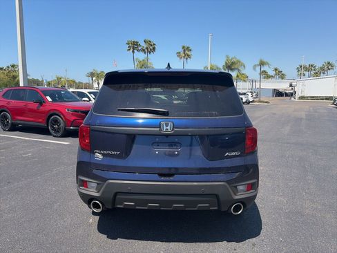 Used 2023 Honda Passport EX-L image 6