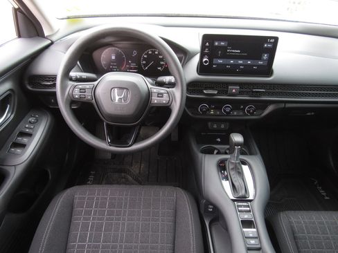 Used 2026 Honda HR-V LX image 16