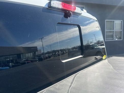 Used 2022 Ford F250 Lariat w/ Lariat Ultimate Package image 14