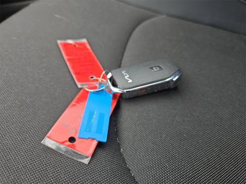 Certified 2023 Kia Forte GT-Line image 32