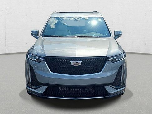 Used 2025 Cadillac XT6 Sport w/ LPO, Floor Liner Package image 2